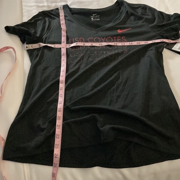 SD COYOTES!! Nike dri-fit shirt!Legend V Neck Tee New With Tags Size large - Picture 12 of 14